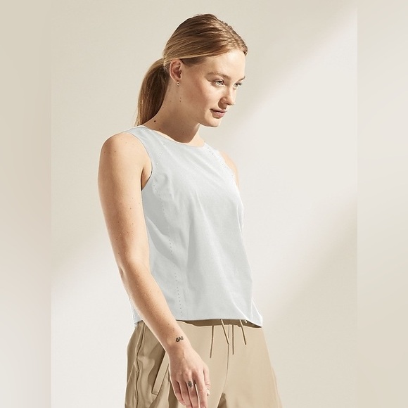 Athleta Tops - Athleta Terra Crop Tank Size Extra Large